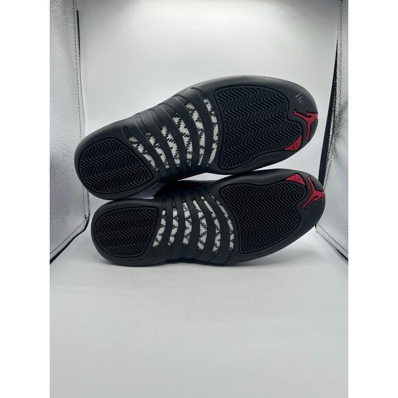 Air Jordan 12 Retro “Taxi Flip” B-grade size 9.5 men’s - Picture 5 of 6